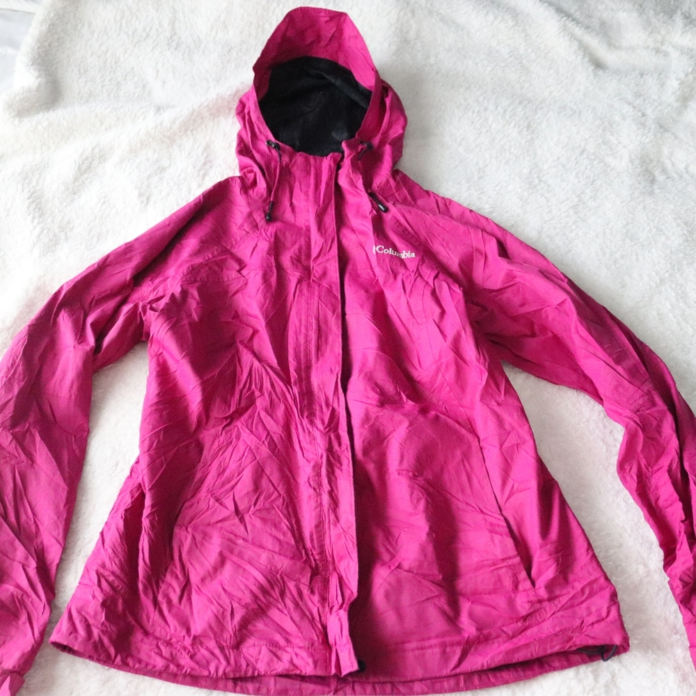 Columbia Women's Hot Pink Omni-tech Rain Jacket